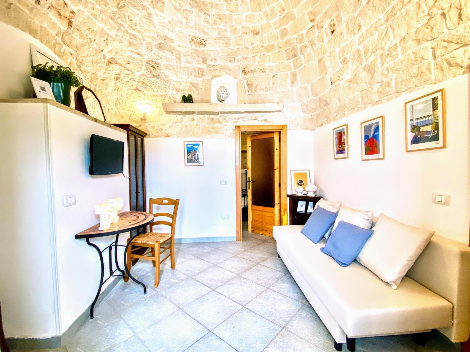 Trulli And Pool - I Cactus Villa Martina Franca Exterior foto